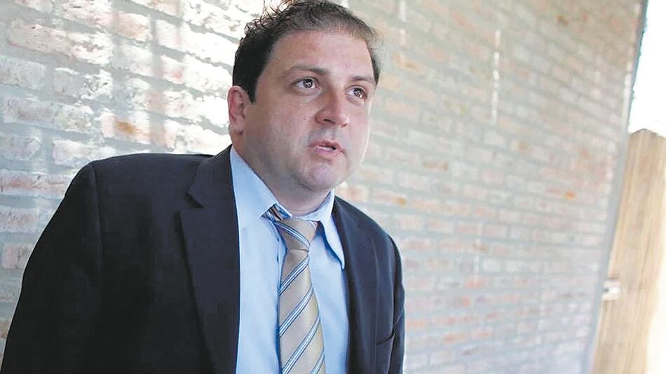 El fiscal de Mercedes Juan Bidone está cada vez más complicado por sus vínculos con D’Alessio.