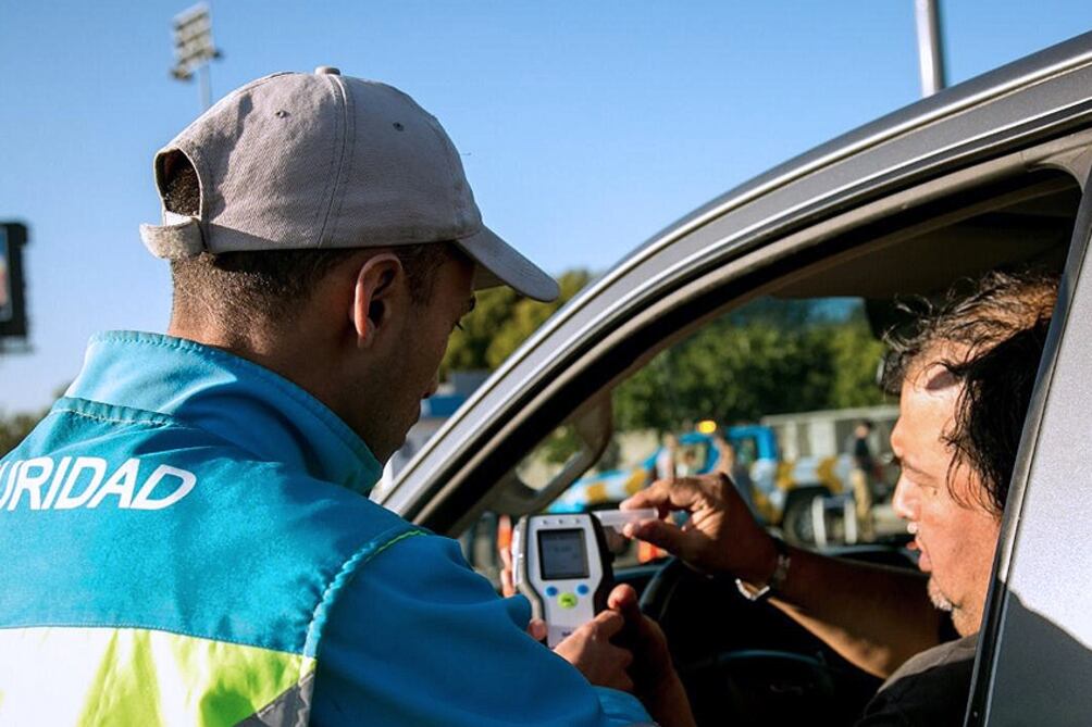 Este es el ranking de ciudades bonaerenses con mayor cantidad de resultados positivos de alcohol en sangre en conductores. (Foto: Télam)