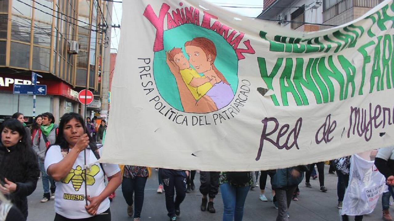 El caso de Yanina estuvo presente en las marchas feministas.