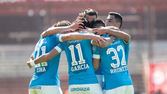 Festejo pirata en La Paternal.