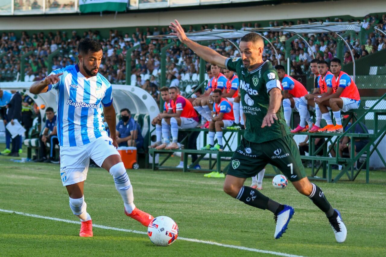 Licha López, capitán de Sarmiento y autor del 1-0.