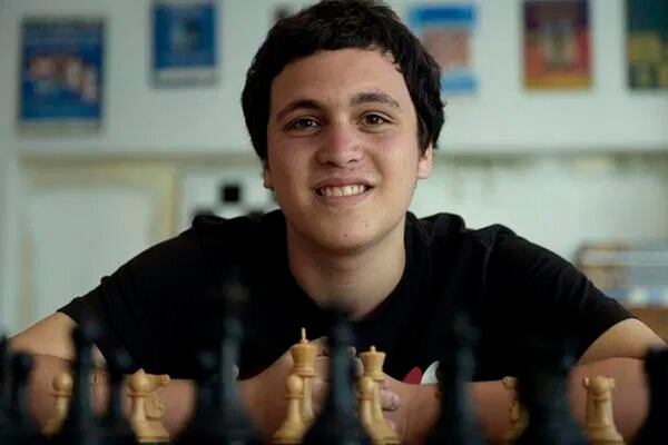 Alan Pichot, el mejor ajedrecista argentino, está varado en Rusia y reclama volver a la Argentina.