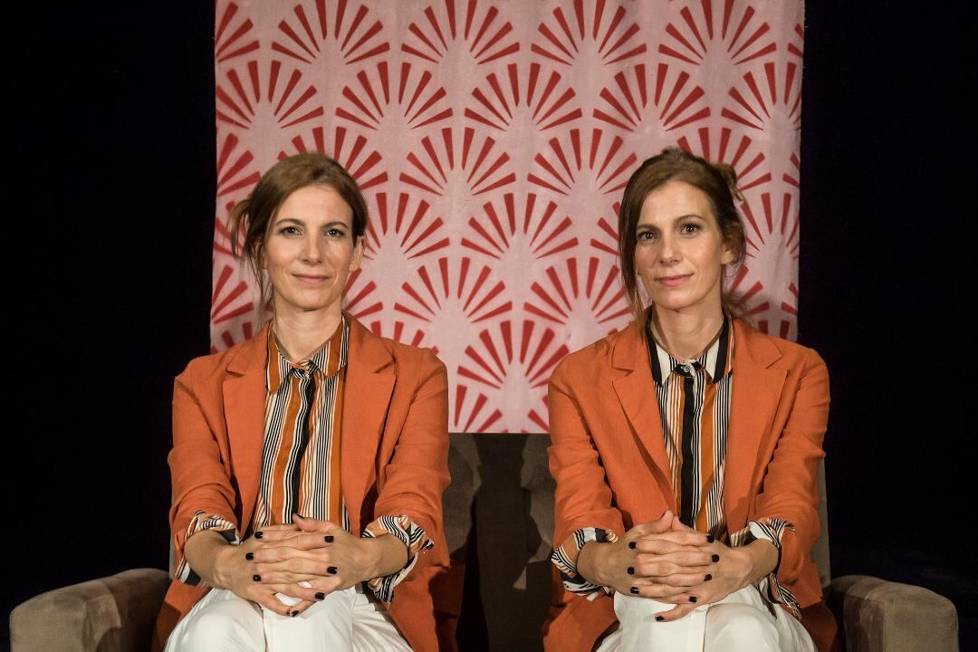 Las hermanas Marull presentan en la web del CTBA un documental que tiene al pueblo correntino de Esquina como escenario de sus recuerdos.