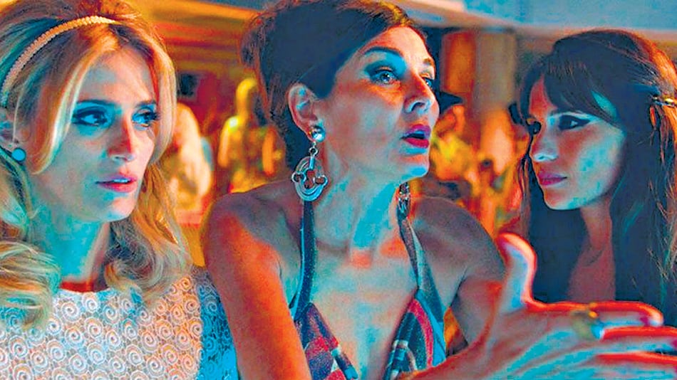 Mónica Antonópulos, Andrea Frigerio y Carolina Ardohain: mujeres al borde de un ataque de nervios.