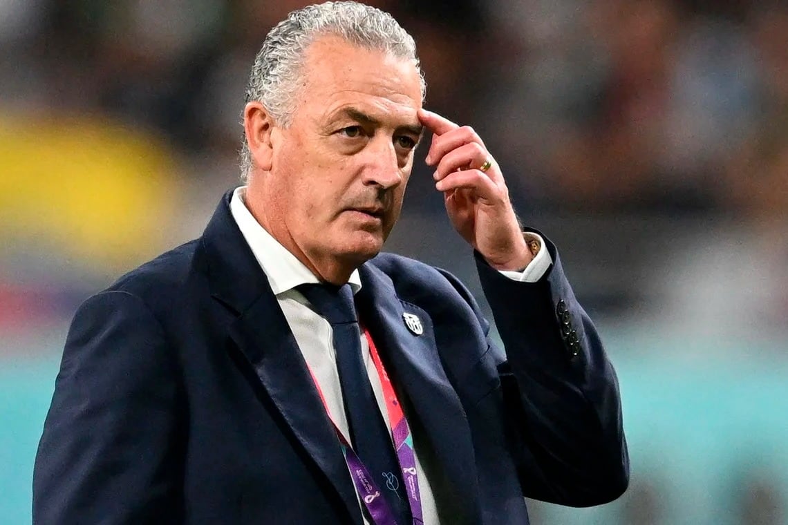 Alfaro había llegado como DT de la Tricolor en agosto de 2020 