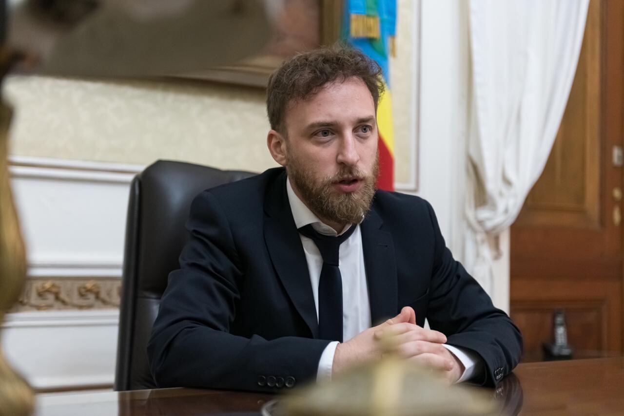 "Necesitamos financiamiento en medio de la pandemia", reclama Otermín a la oposición.