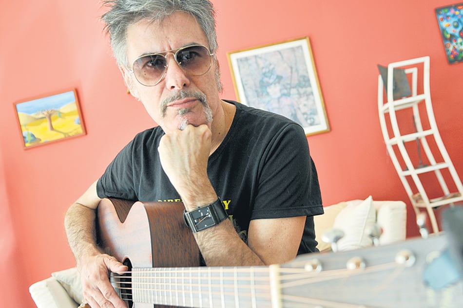 Della Maggiora está lanzando su disco de a poco, presentándolo tema por tema.