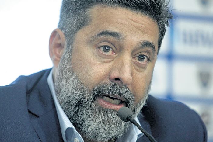 Angelici había sido acusado por Carrió.