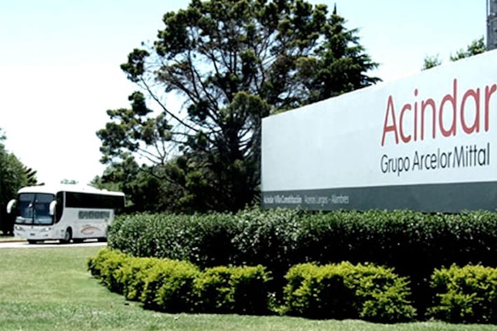 Acindar paralizó su planta hasta el 1 de noviembre.