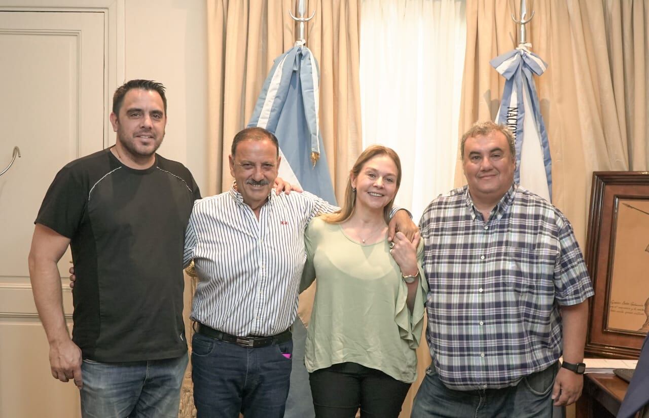 Candidatos y candidatas se reunieron con el Gobernador.