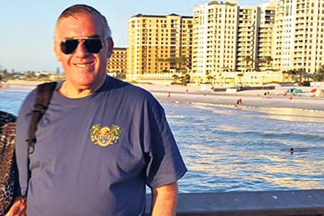 El abogado Carlos de Casas suma repudios por su postulación a la CIDH.