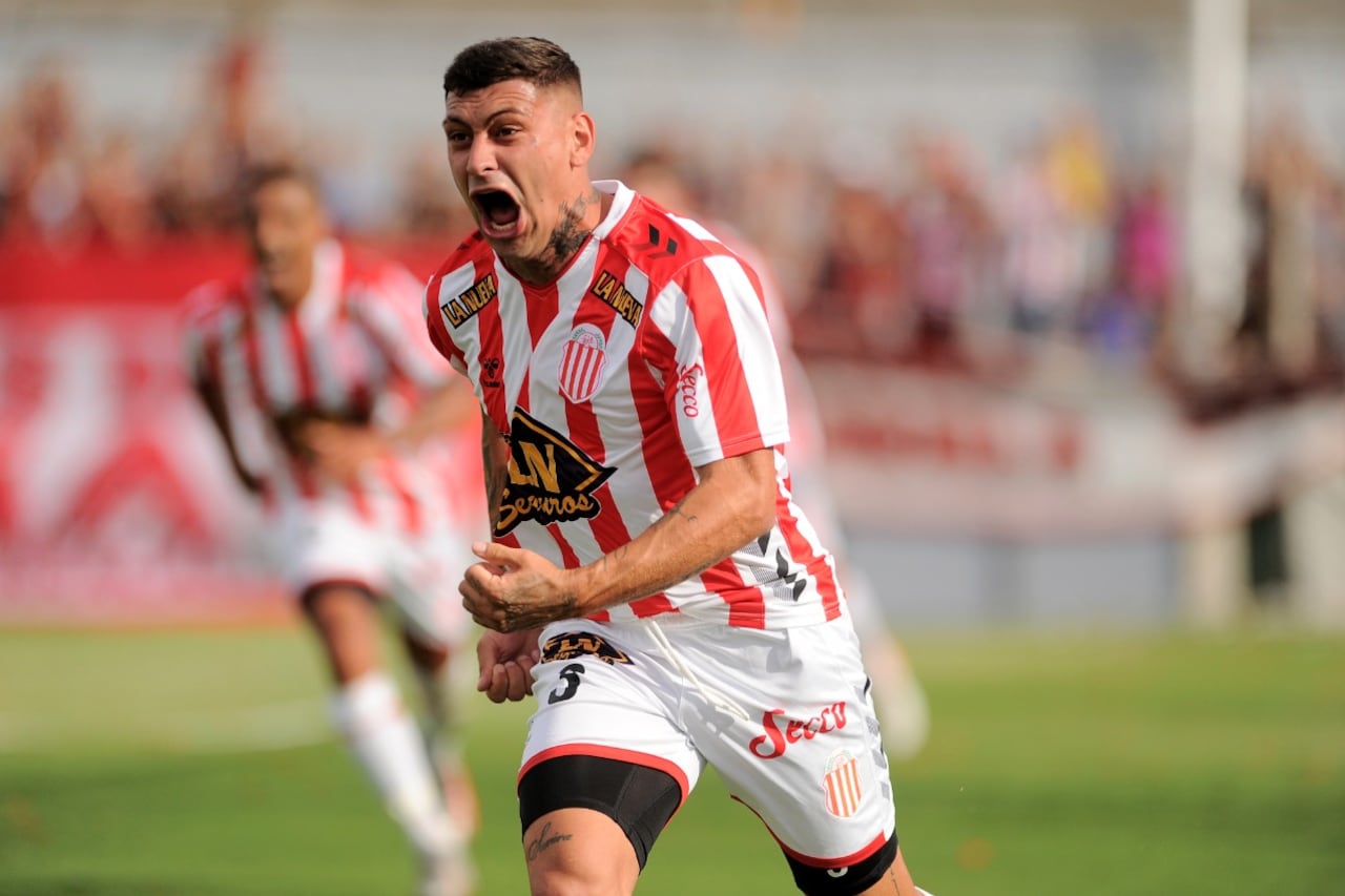 Paz grita con el alma el primero de Barracas ante Almirante Brown