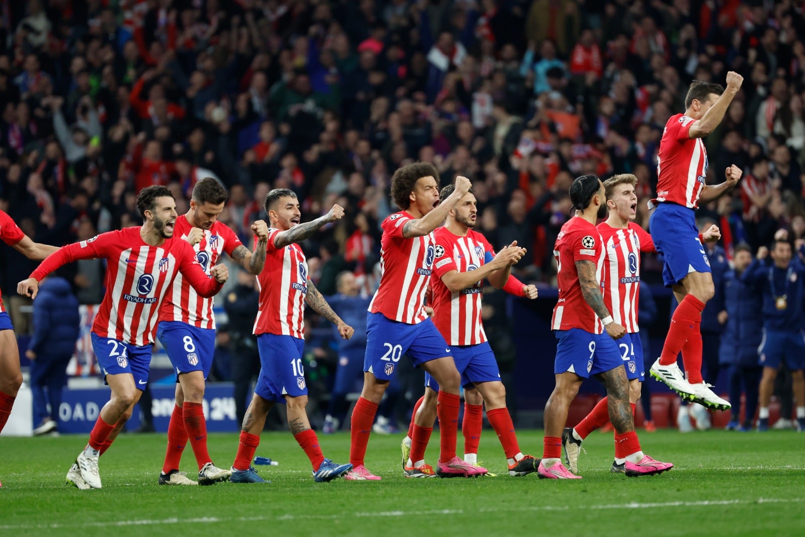 Puños apretados para el Atlético de Madrid.