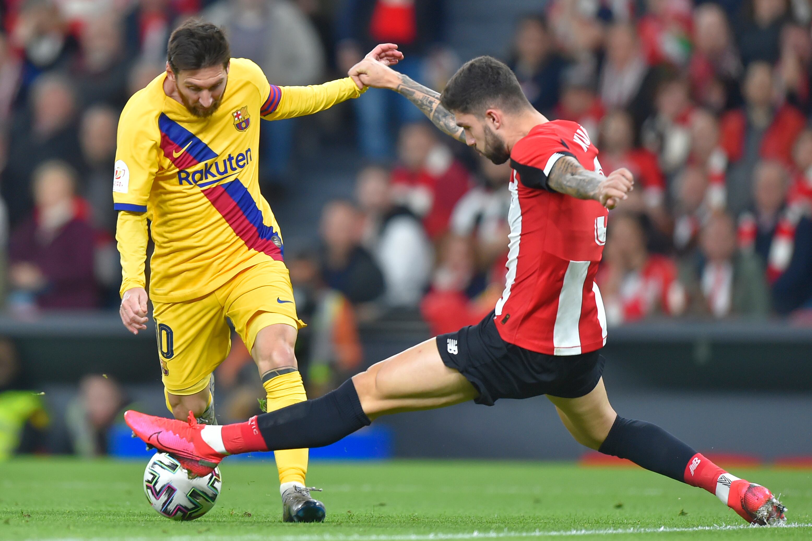 Messi fue amonestado. El Barça quedó eliminado de la Copa del Rey.