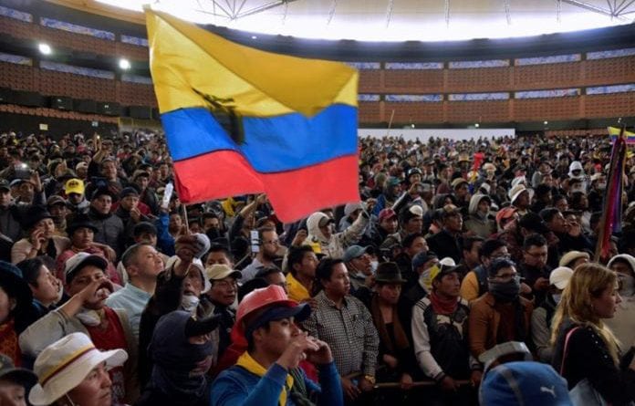 Asamblea de la CONAIE en la Casa de la Cultura de Quito.