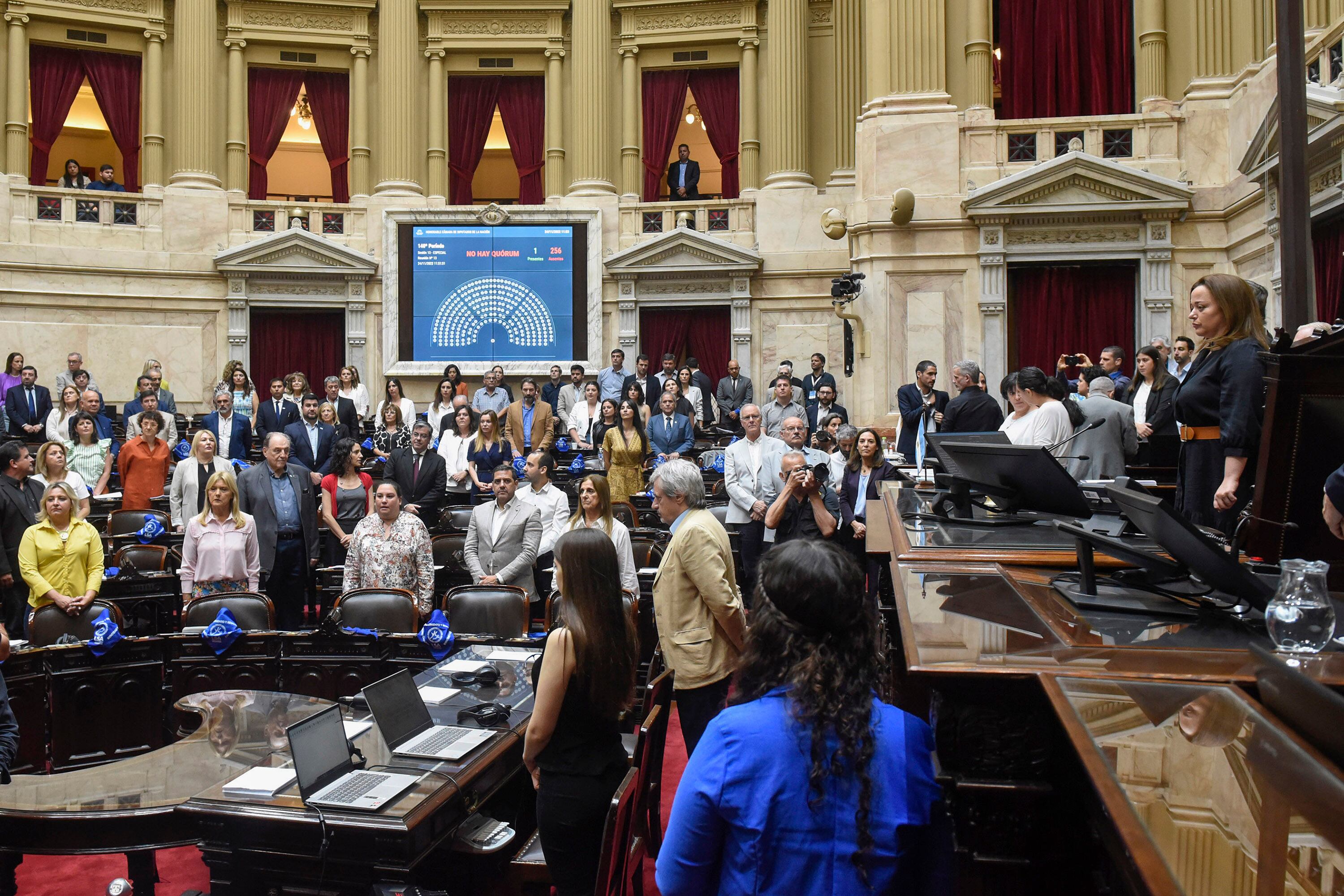 Diputados tiene todo listo para empezar con el proceso de Juicio, y espera la convocatoria a extraordinarias que el Ejecutivo aún no envía.