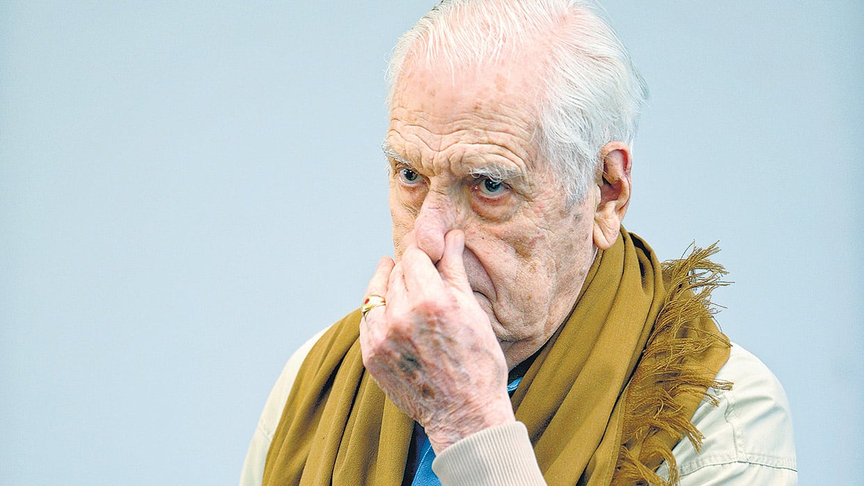 Bignone había asumido en julio de 1982 y terminó llamando a elecciones al año siguiente.