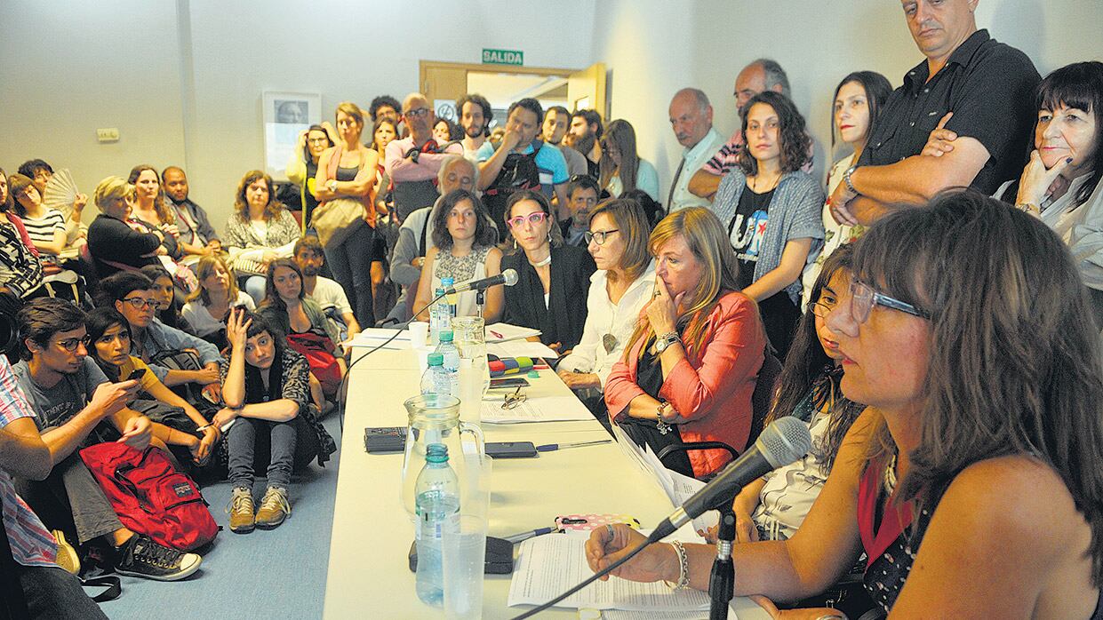El acto se hizo en el Centro Cultural de la Cooperación porque les fue negado un lugar en el Congreso.