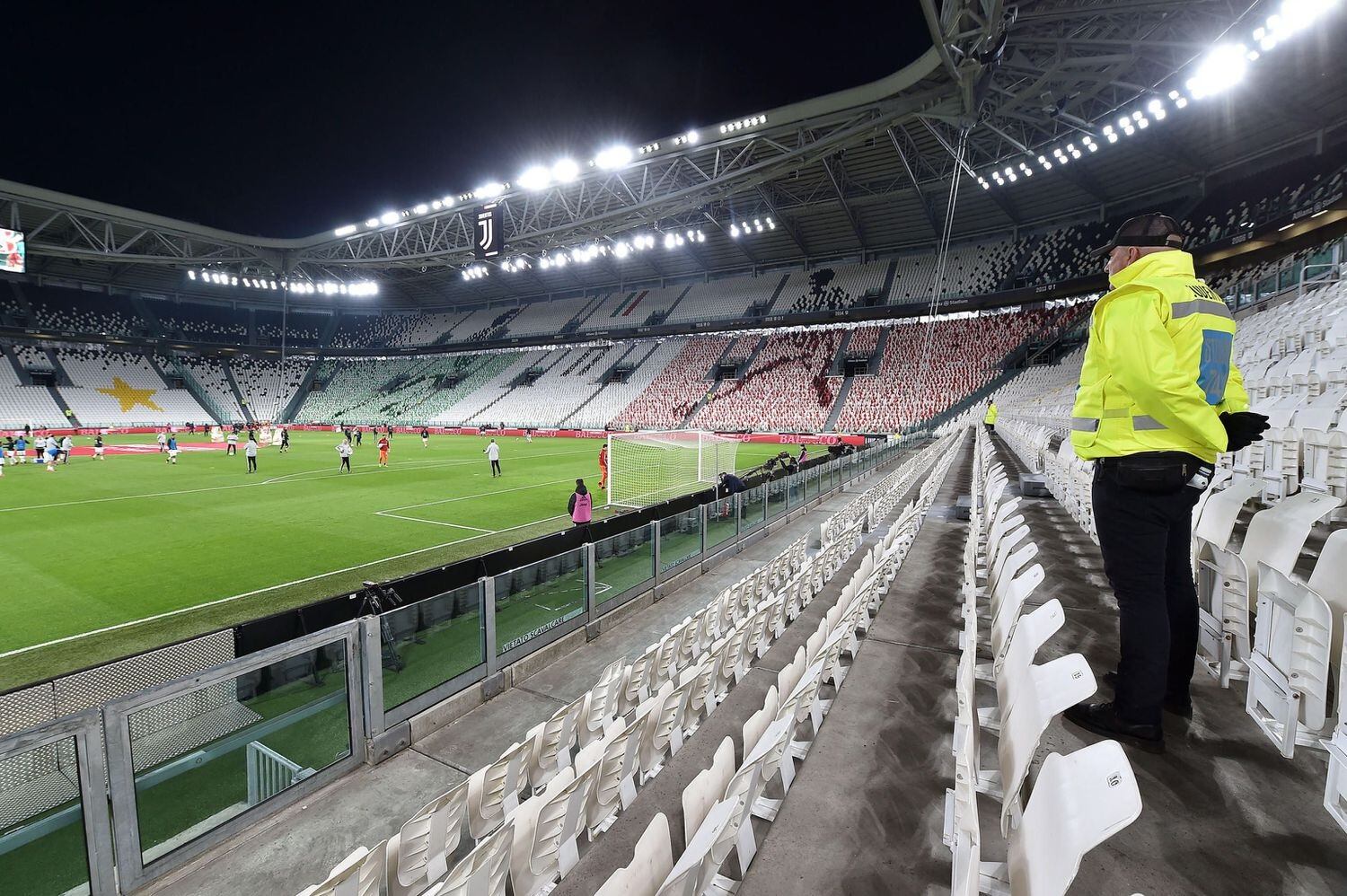 El estadio de Juventus en la previa de un duelo vs. Inter a puertas cerradas.