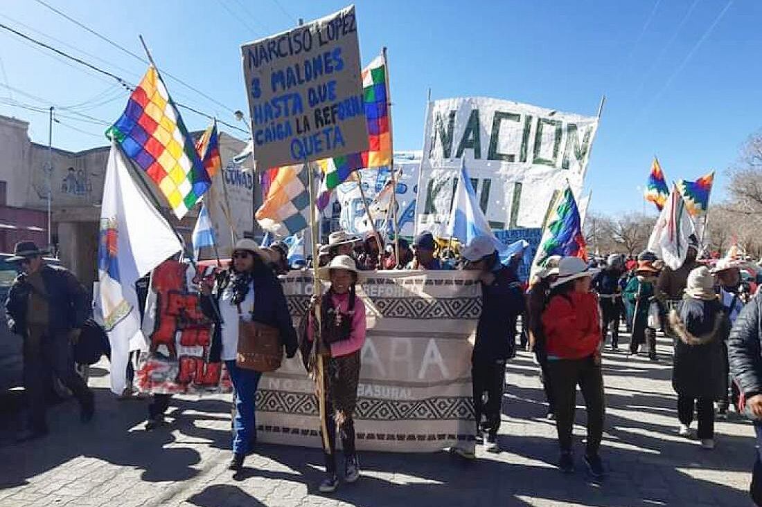 Docentes y organizaciones sociales cumplieron un mes de protestas. 