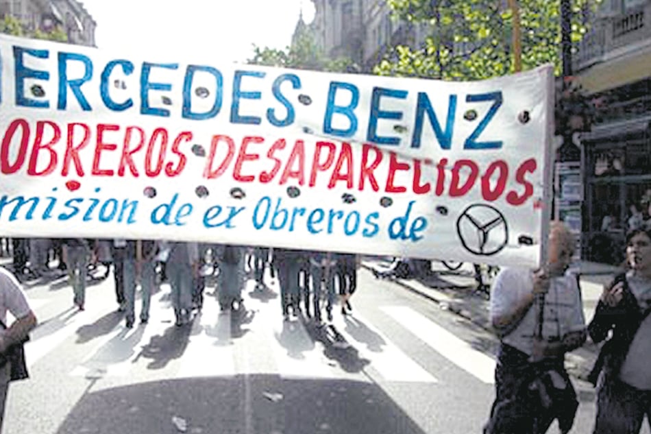 Seis trabajadores de la planta automotriz fueron secuestrados, torturados y desaparecidos.