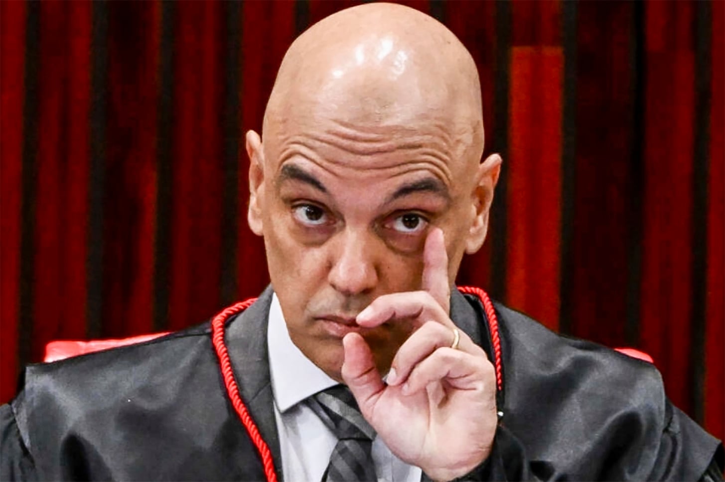 Alexandre de Moraes contra las noticias falsas. 