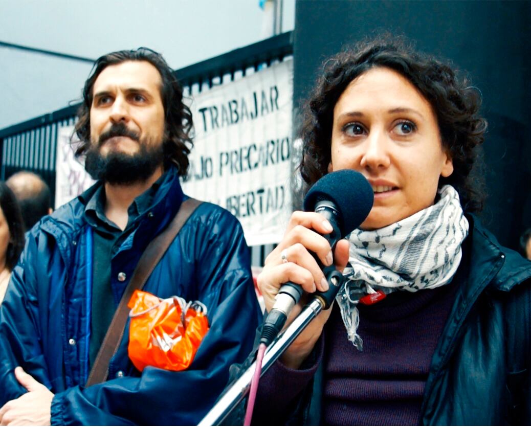 El documental entrevista a mujeres de los medios de comunicación.