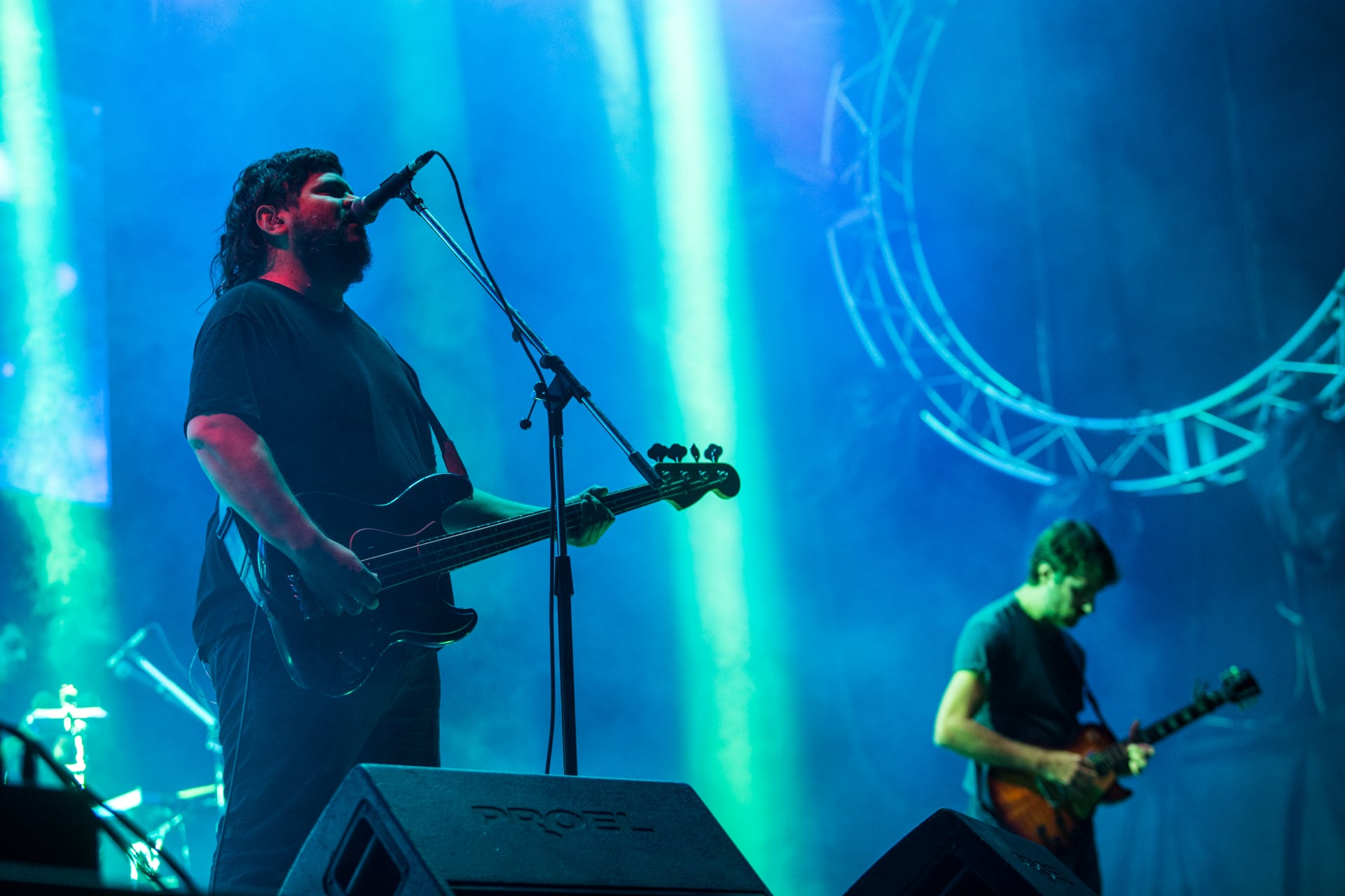 En este documental sobre el indie en la región, El mató a un policía motorizado figura como piedra filosofal de la movida.