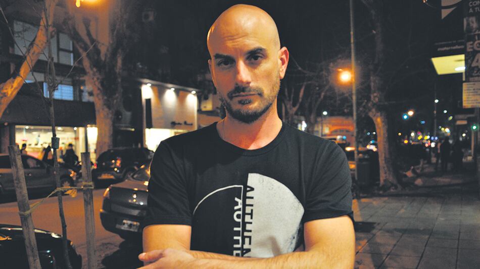 Herzog había filmado en 2009 Orquesta roja, que también se basaba en un episodio sucedido en Concordia.