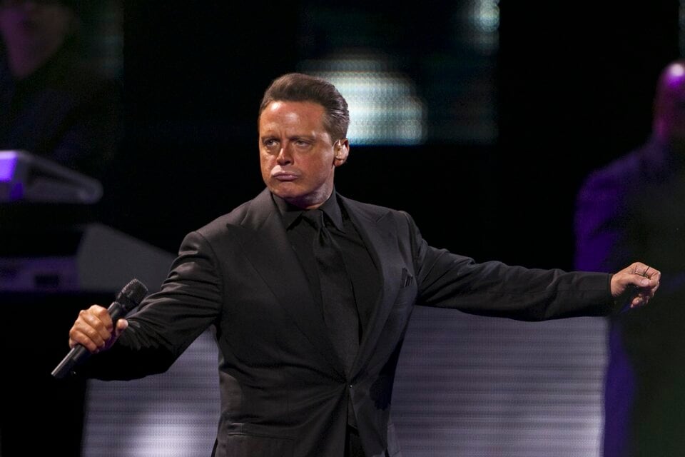 Luis Miguel se presenta en Argentina como parte de una gira internacional. En Buenos Aires, agotó 10 shows.