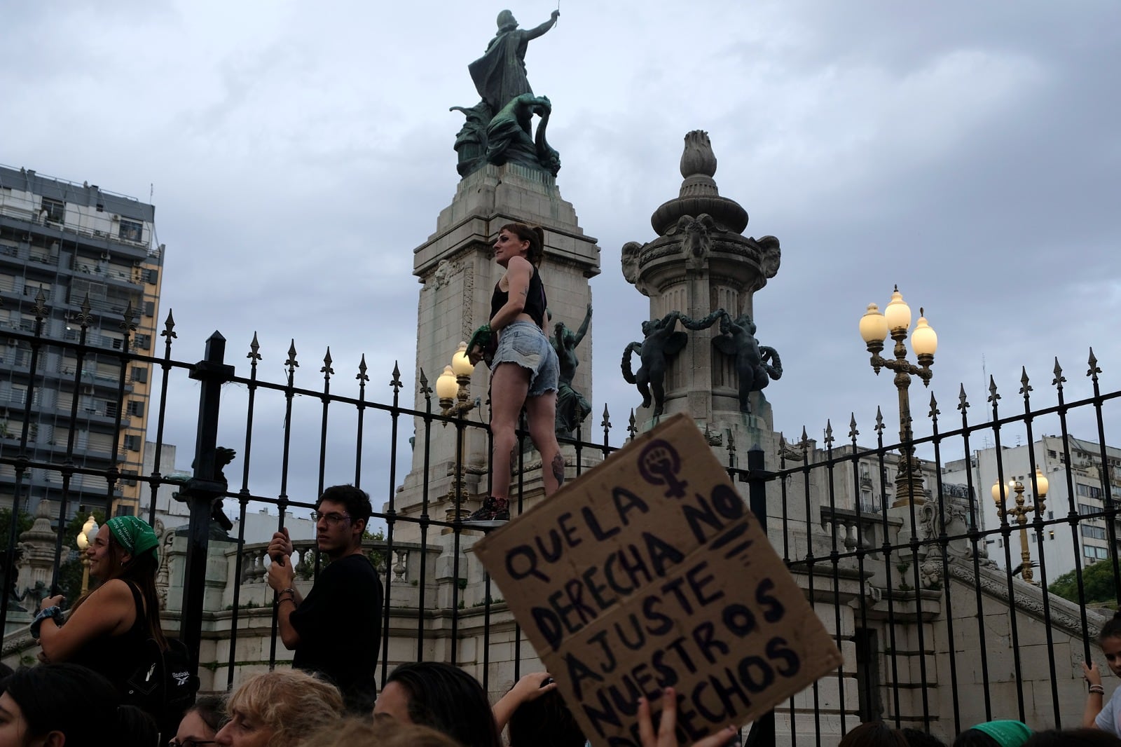 “Perspectiva de género”, “población lgbti”, “racismo” son algunos las palabras que el Gobierno no quiere ni escuchar nombrar.