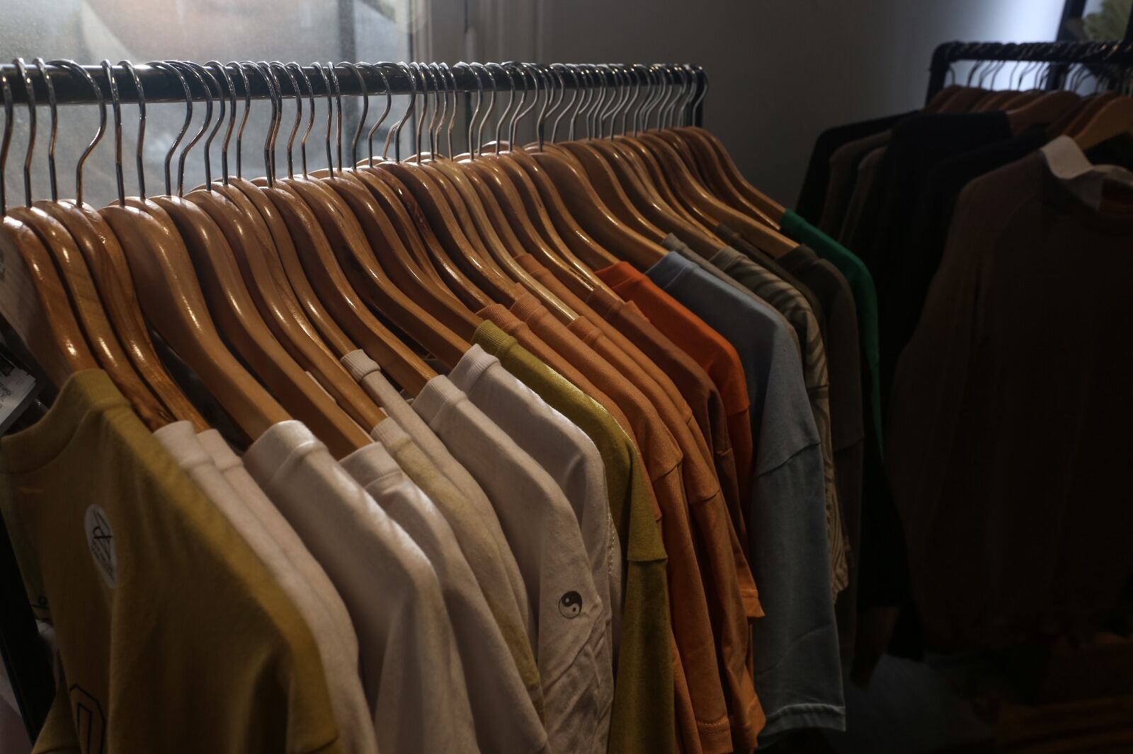 Las ventas en los comercios minoristas pymes registraron en diciembre una caída de 13,7%