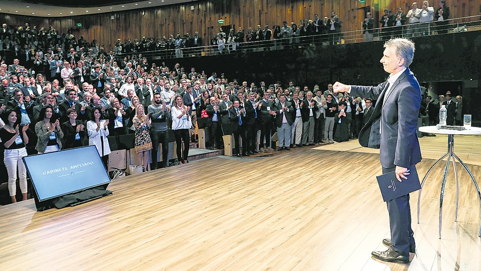 Mauricio Macri buscó mostrarse enérgico ante la platea oficialista.