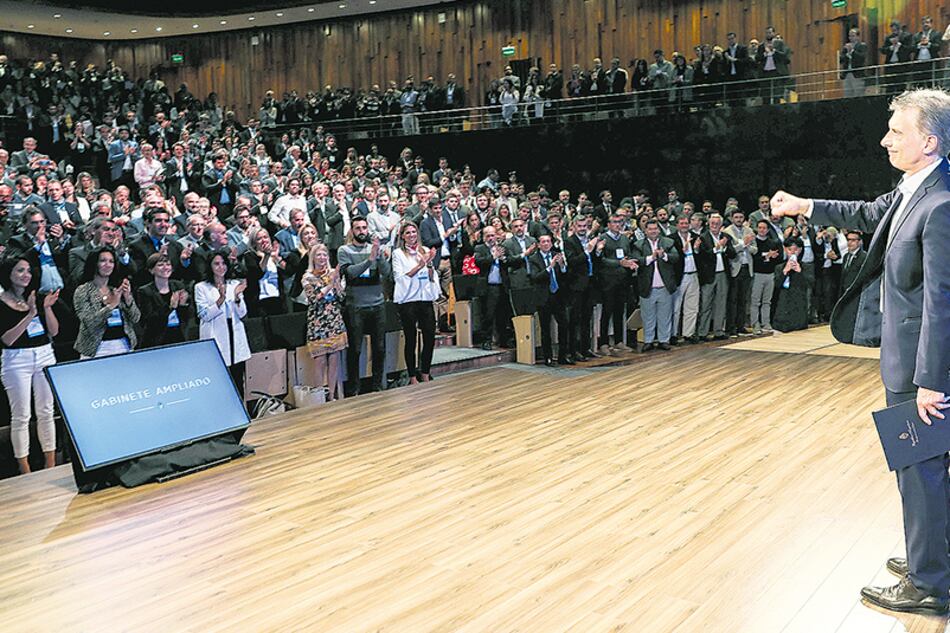 Mauricio Macri buscó mostrarse enérgico ante la platea oficialista.