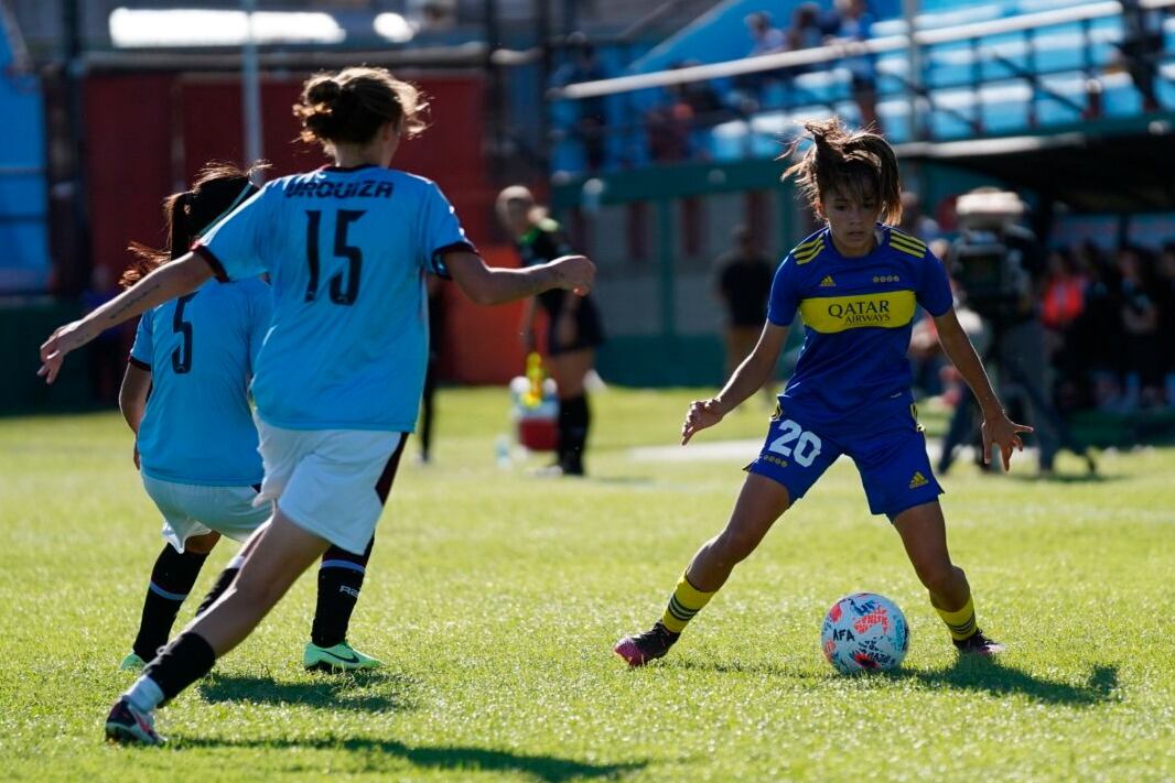 UAI Urquiza se quedó con la final en cancha de Arsenal.