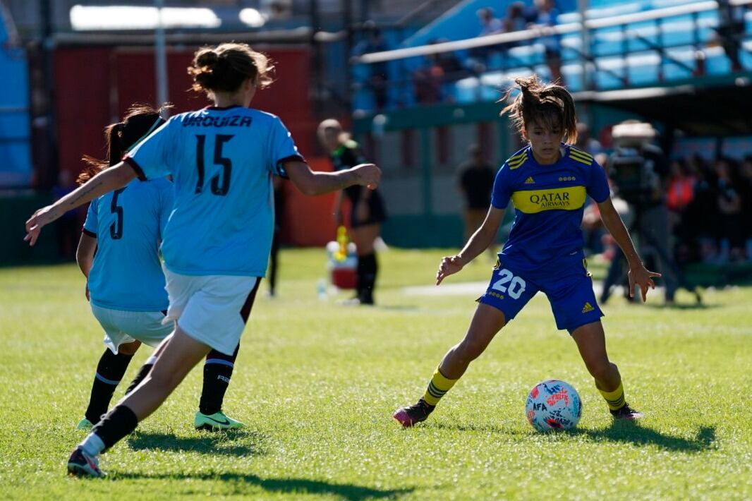 UAI Urquiza se quedó con la final en cancha de Arsenal.