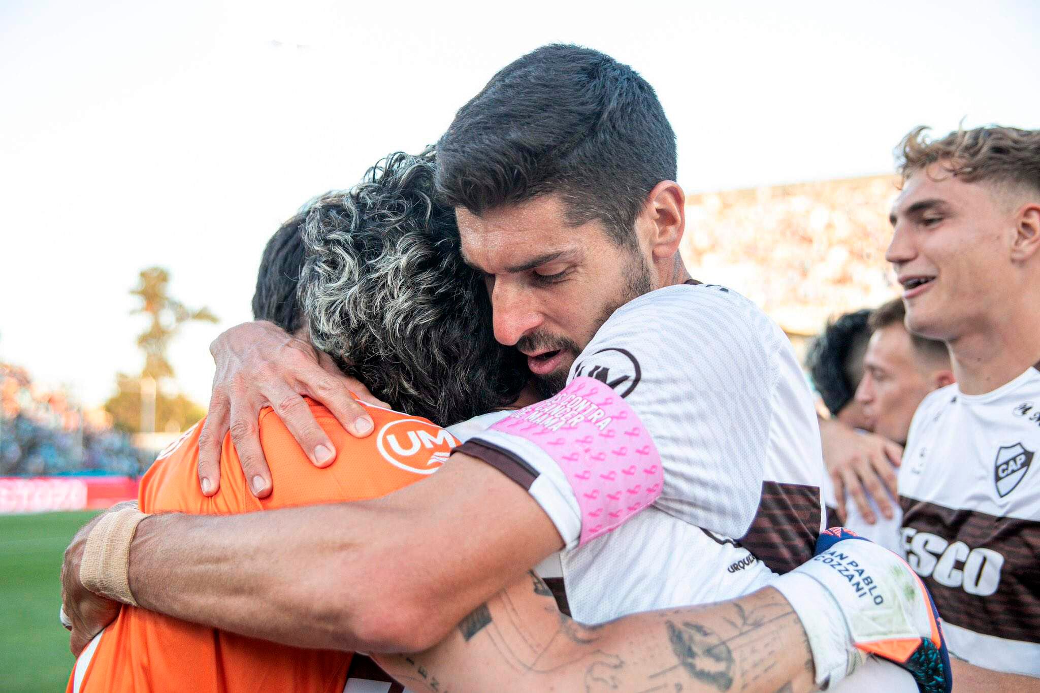 Todo Platense celebra su éxito en Córdoba
