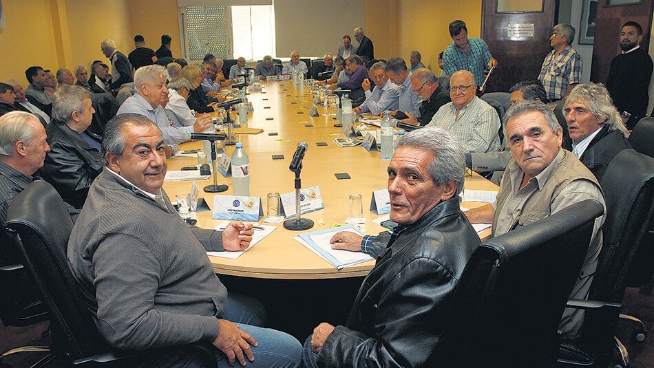 Las discusiones en el seno de la central afloraron en la última reunión del consejo directivo.