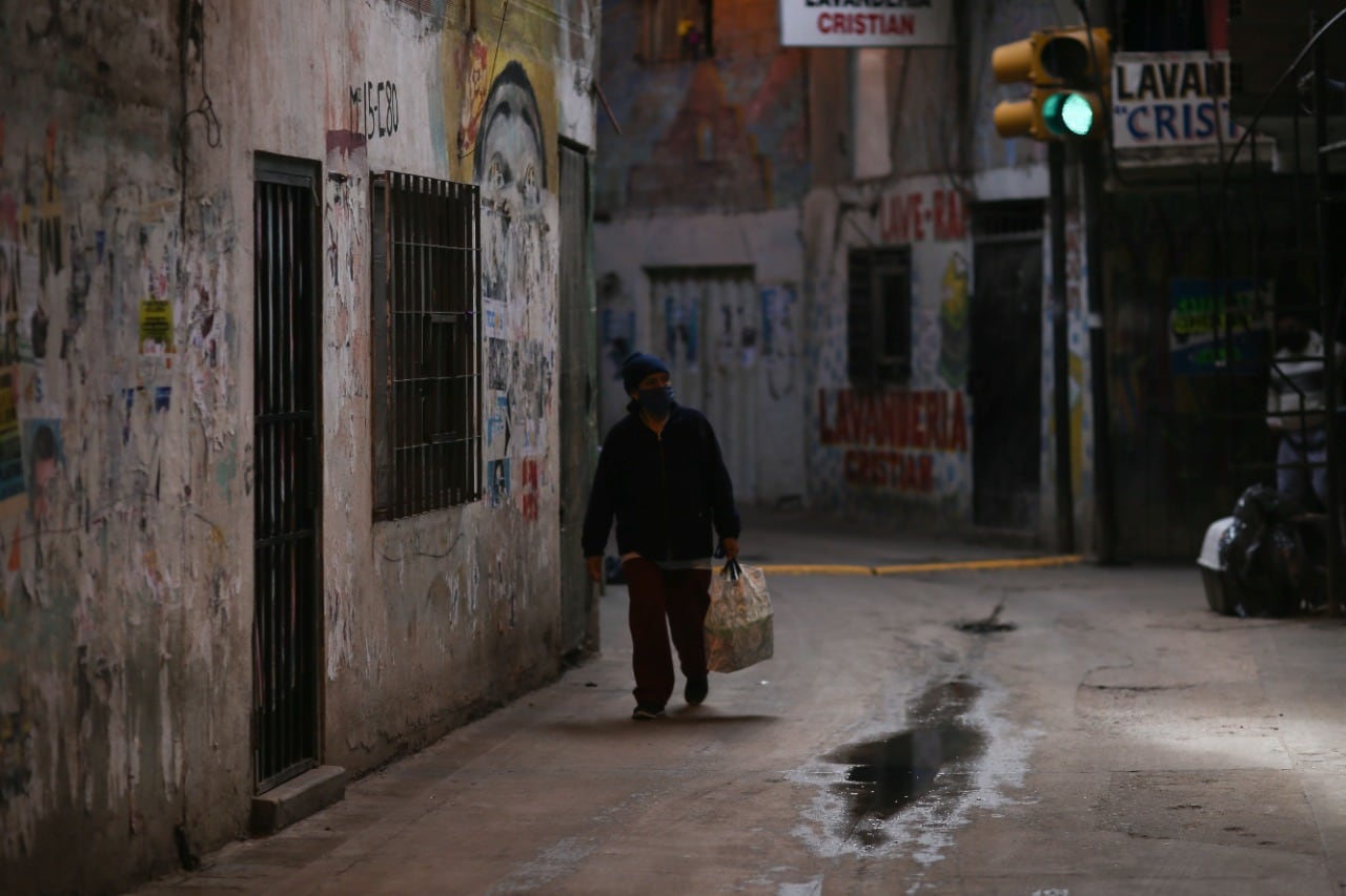 Travestis, trans, lesbianxs, no binaries y mujeres sostienen la reproducción de la vida con trabajos de cuidados precarizados y desvalorizados.