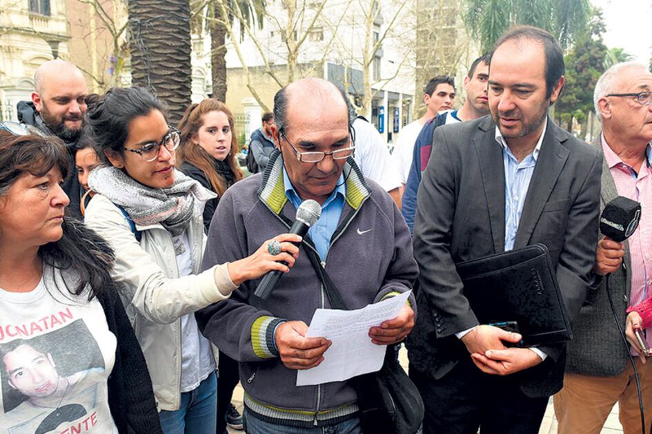 El padre de Franco Casco pidió la indagatoria de 31 policías y 5 civiles.