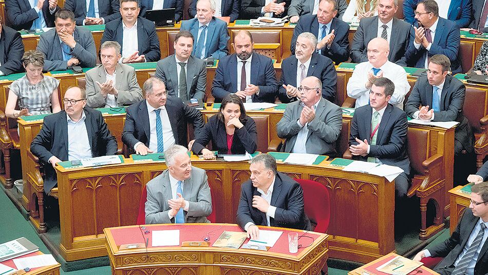 El Parlamento votó a favor de crear un impuesto a las ONG “sospechosas”de ayudar a migrantes.