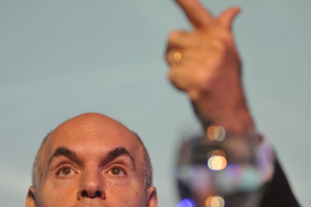 Alberto Fernández mencionó que la Ciudad Autónoma de Buenos Aires está anteúltima en el ranking de provincias en términos de vacunación a docentes.