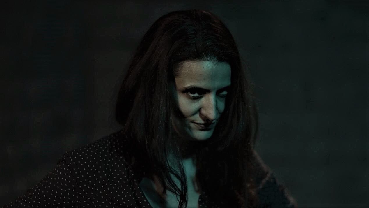 Julieta Laso en una imagen de "Terminal Norte", mediometraje de Lucrecia Martel. 