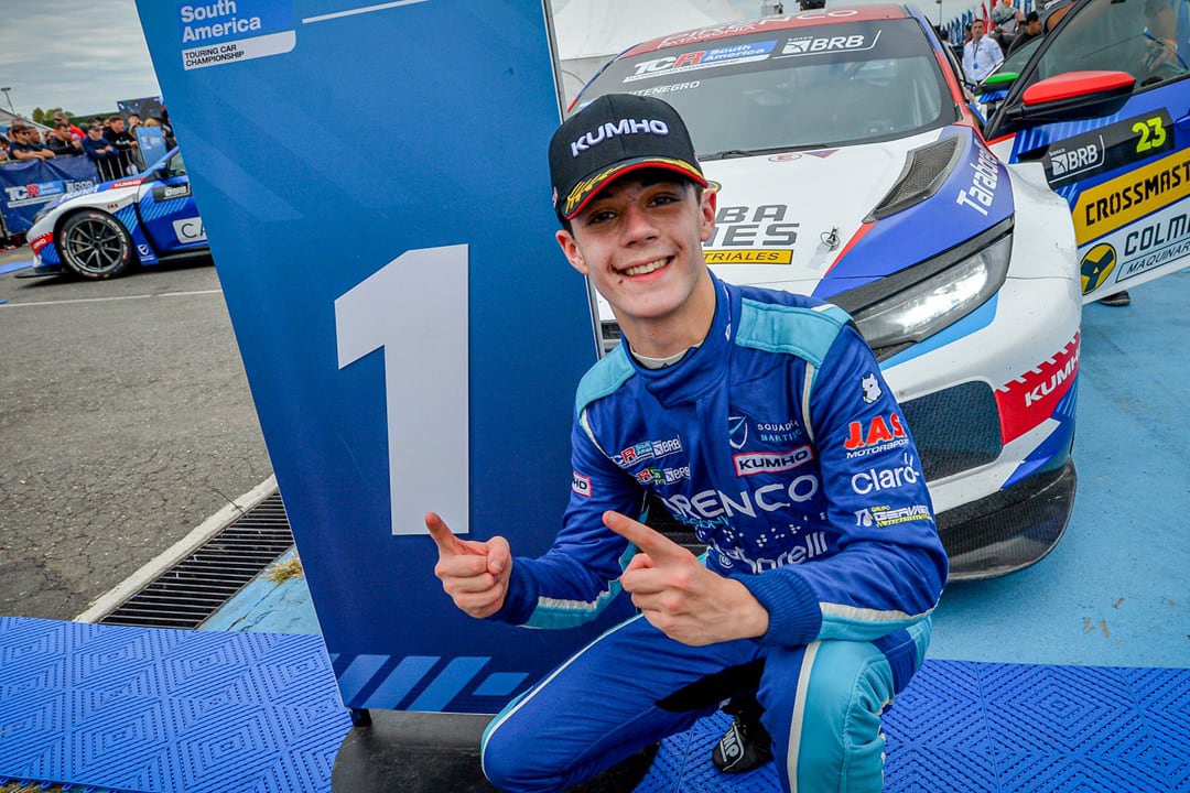 Ignacio Montenegro, lleva dos triunfos al hilo en el TCR, en igual cantidad de carreras.