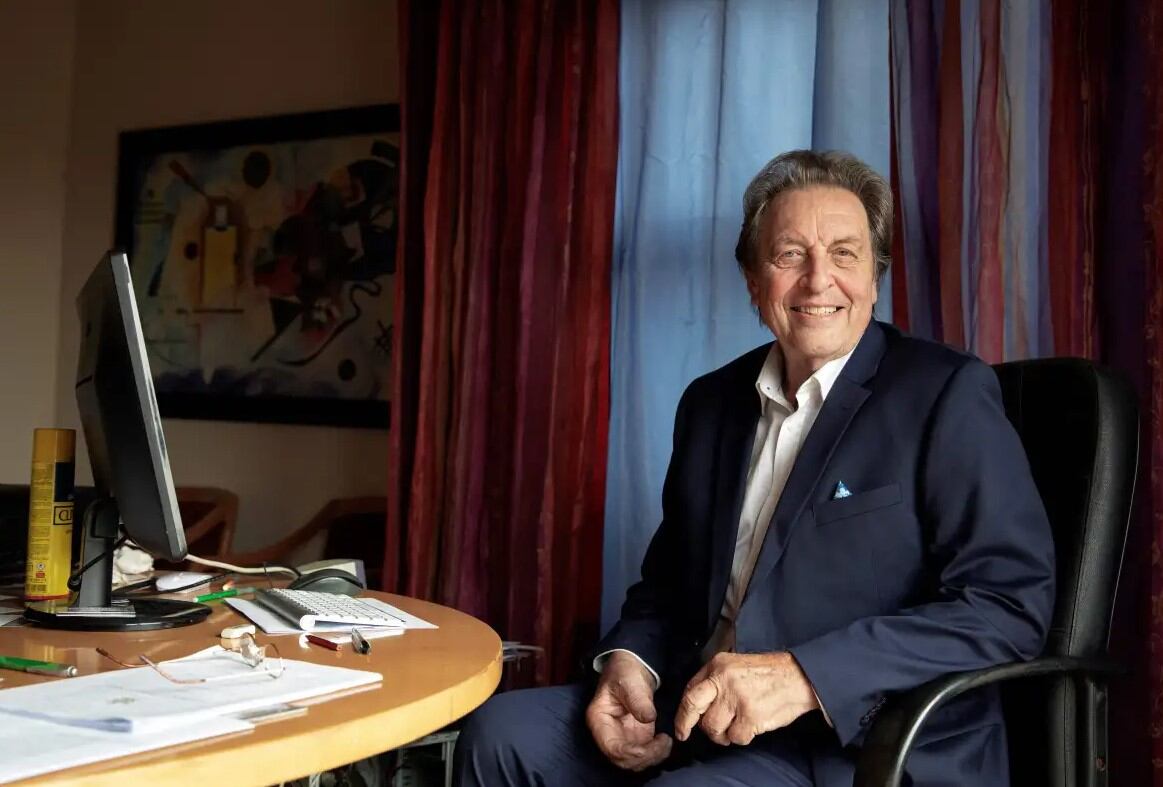 Musk reveló que ya no vive con Bezuidenhout debido a la diferencia de 41 años entre ambos. Foto: AFP. 