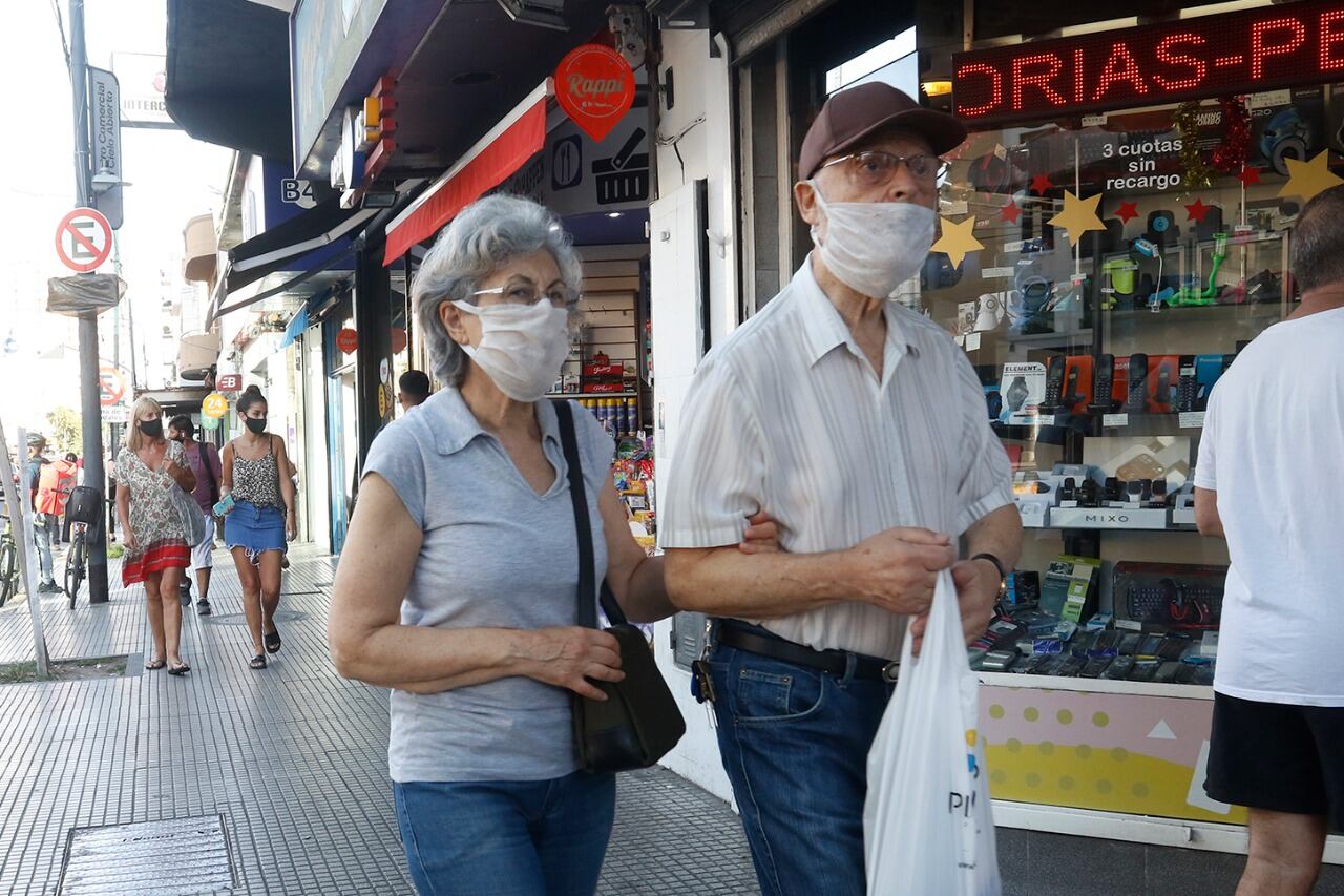 Los jubilados docentes cobrarán en diciembre el aumento previsto para marzo de 2022.