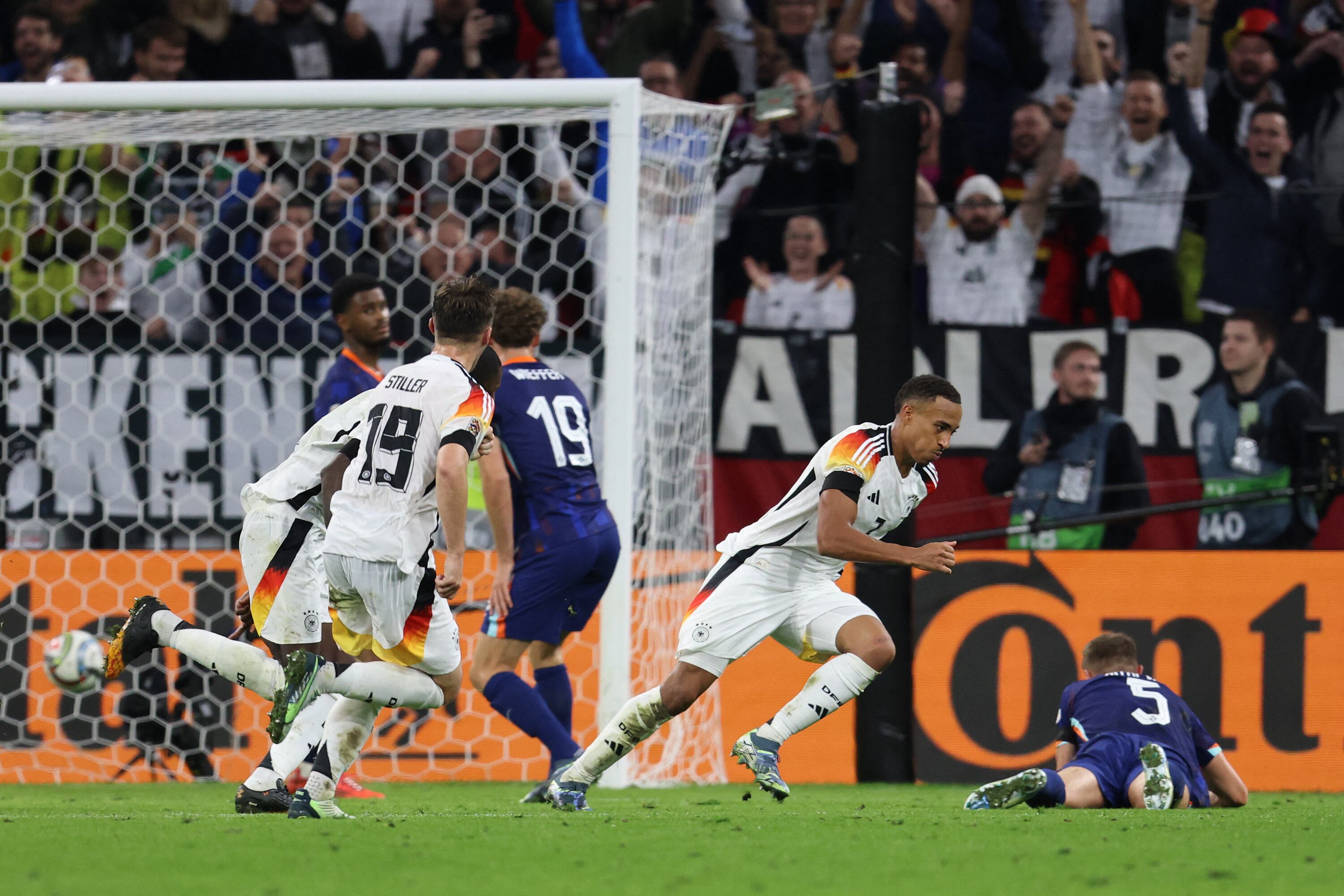 Leweling ya marcó el tanto para los teutones ante Países Bajos