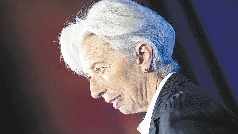 Christine Lagarde, directora gerente del FMI, pide “mayor racionalización del gasto público”.