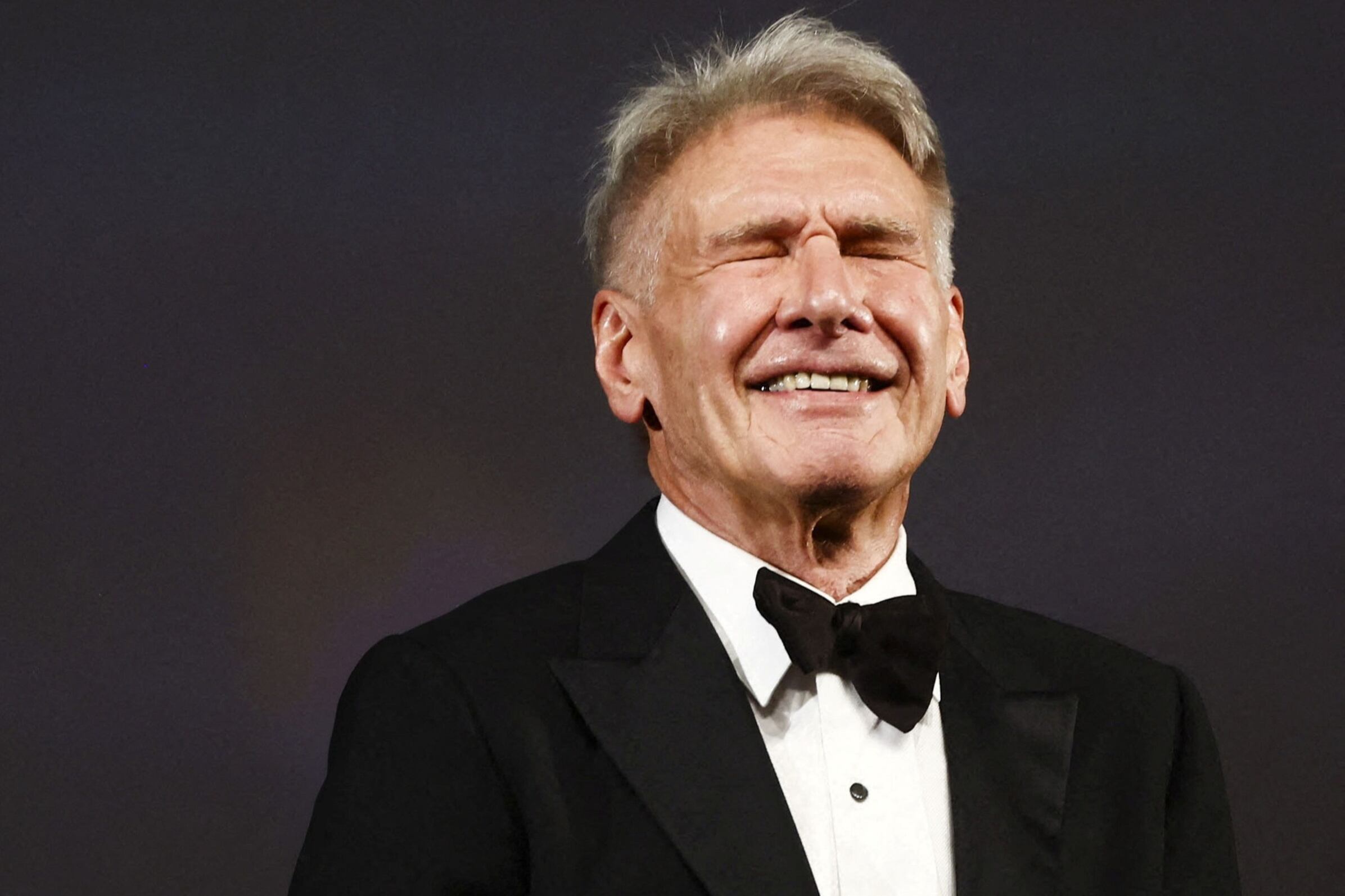 Una emocionado Harrison Ford sfue homenajeado en el Festival de Cannes, por su trayectoria.