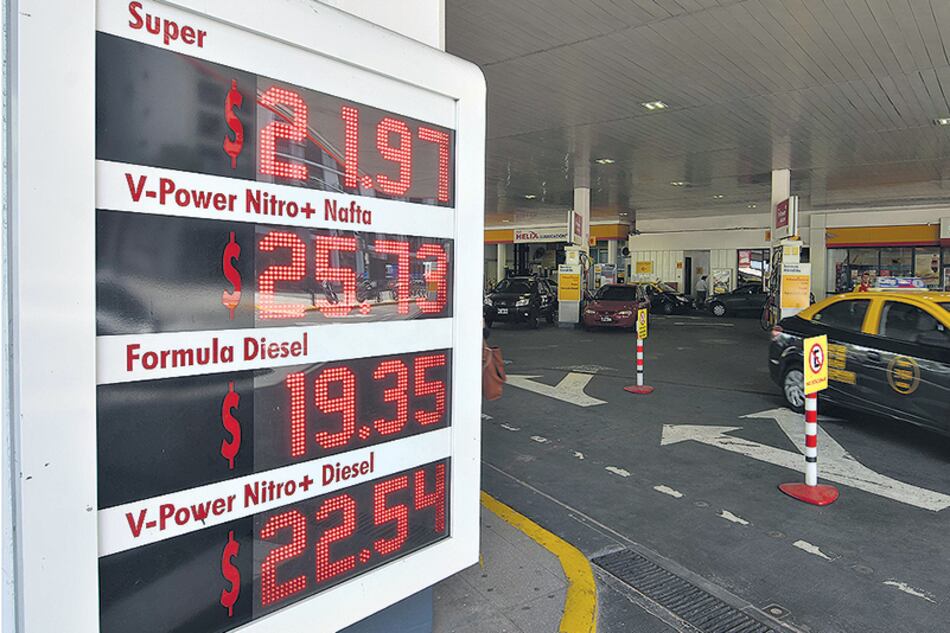 En las estaciones de Shell de la Ciudad de Buenos Aires el litro de nafta premium ya supera los 25 pesos.